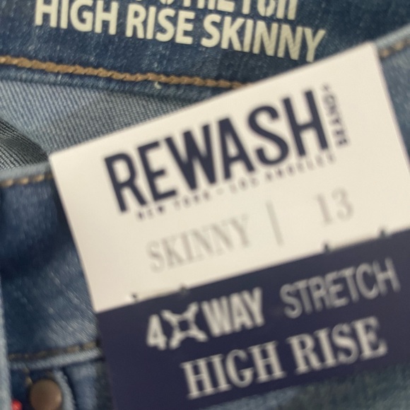 Rewash Jeans - Picture 5 of 6